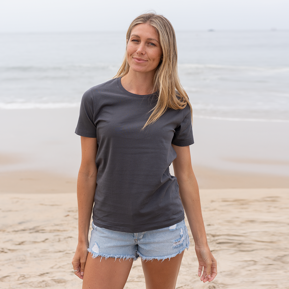 #color_dark-grey organic cotton t-shirt