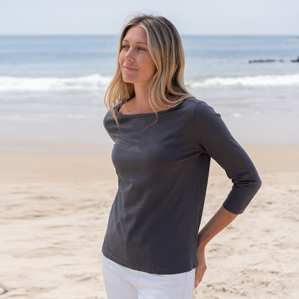 #color_dark-grey organic cotton 3/4 Sleeve Boat Neck Front