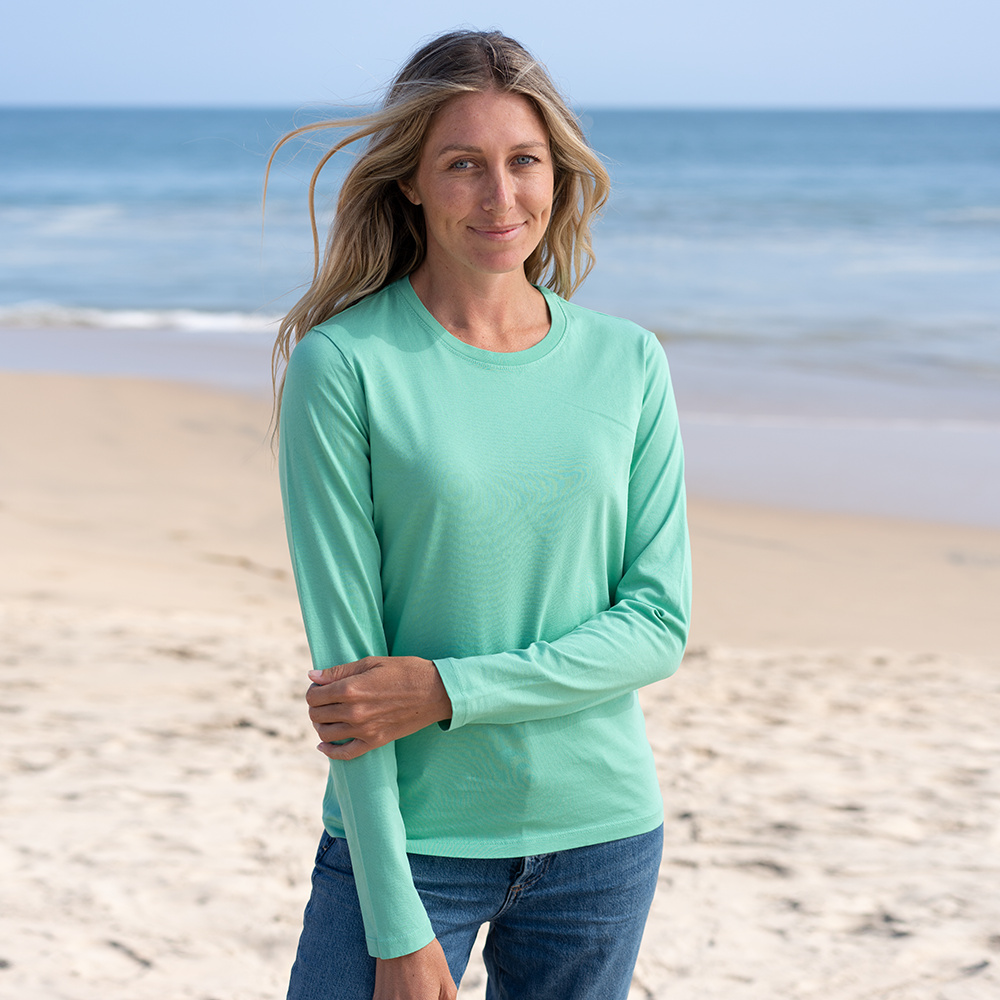 #color_light-green organic cotton Long Sleeve crewneck t-shirt  front